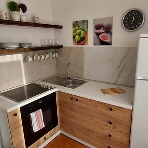 https://re-apartment.splithotels.org
